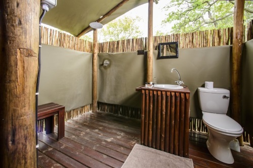 Shalati Safari Camp badkamer